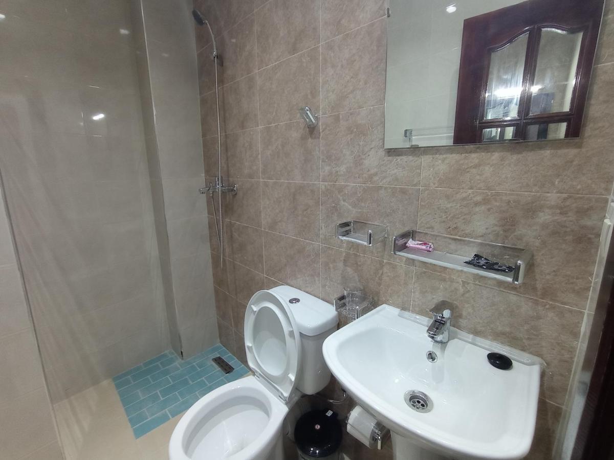 Hotel Castiya М'Дик Екстериор снимка